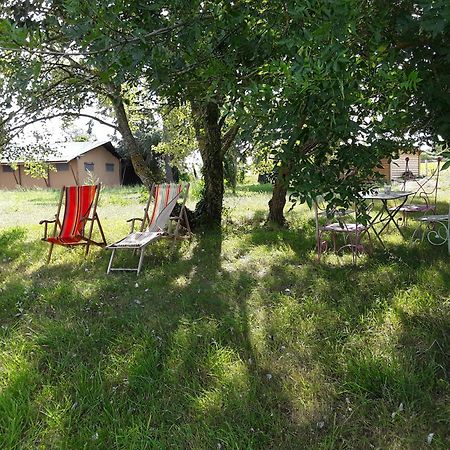 Le Lodge De Loge & Broc La Possonniere Exterior photo